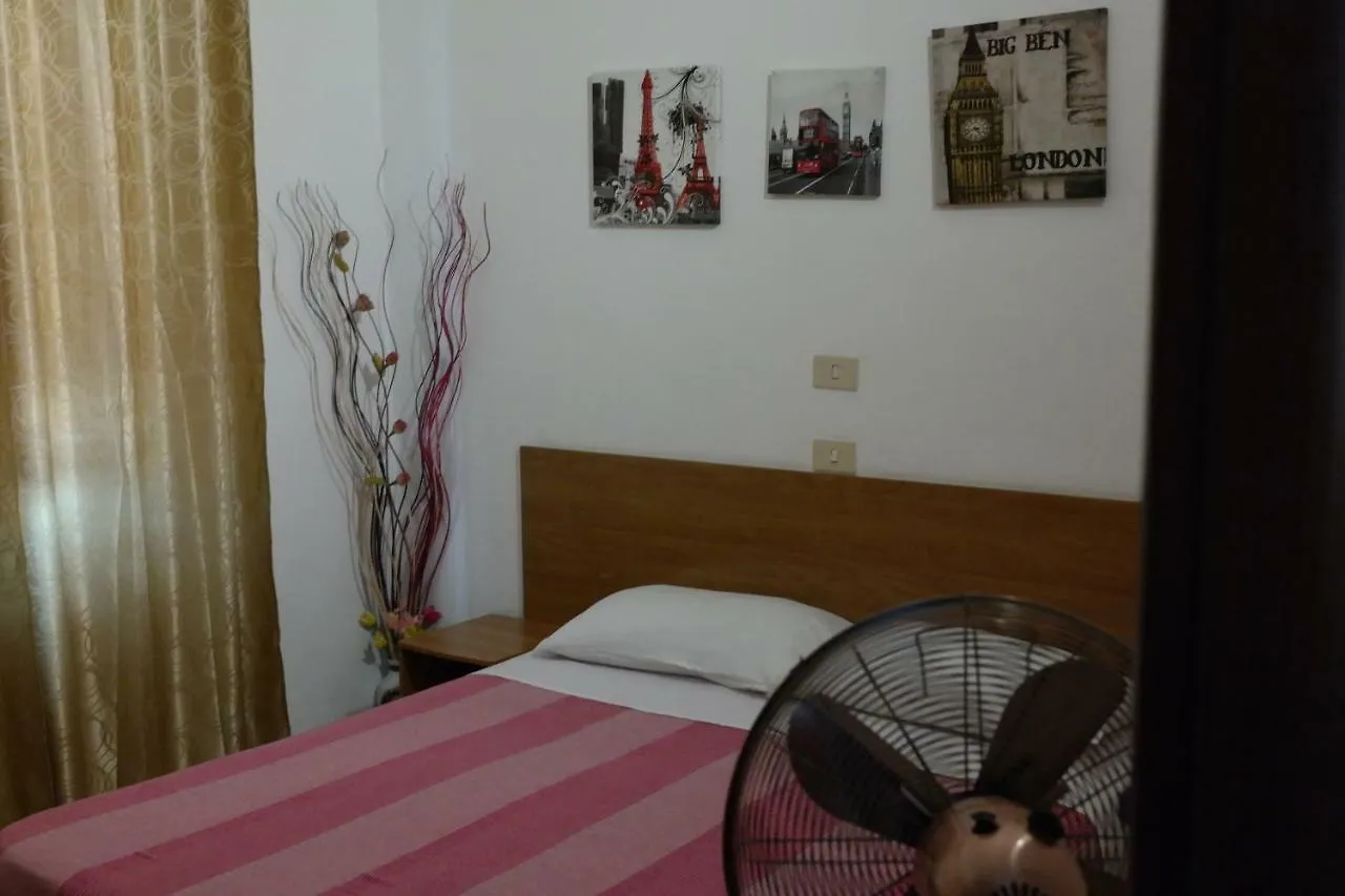 Hotel Houston Livorno - Struttura Esclusivamente Turistica - Not For Business Or Workers 0*,