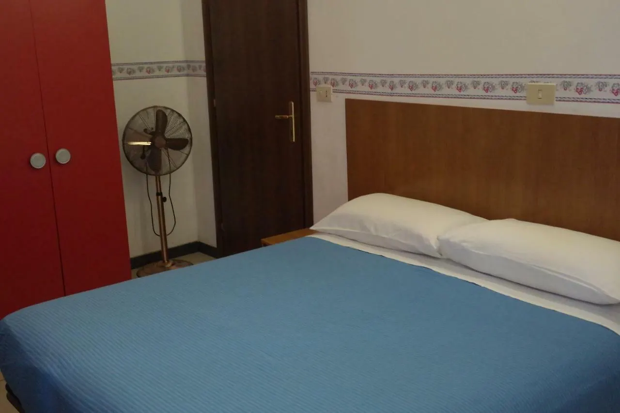 Hotel Houston Livorno - Struttura Esclusivamente Turistica - Not For Business Or Workers