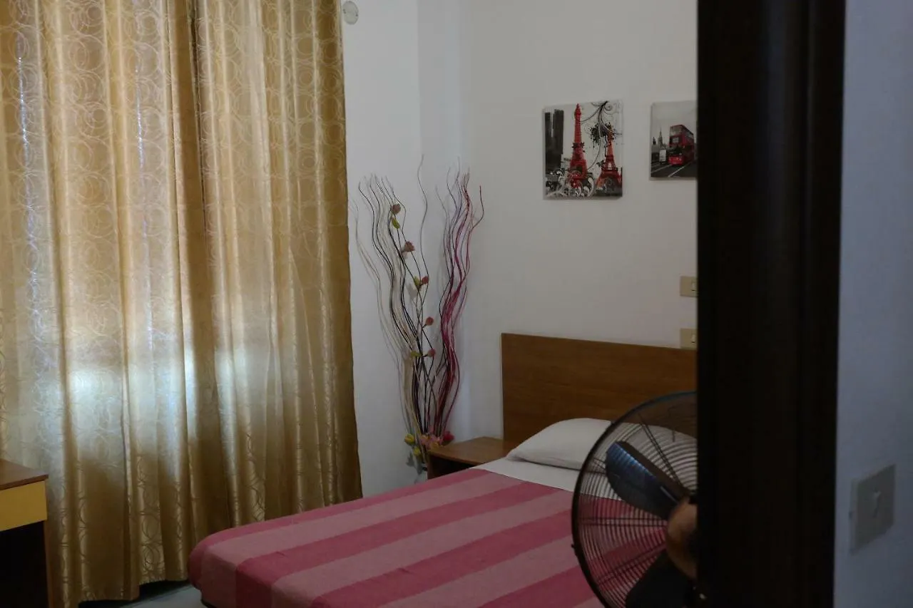 Hotel Houston Livorno - Struttura Esclusivamente Turistica - Not For Business Or Workers