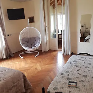 ** Couette-café Torretta Italie