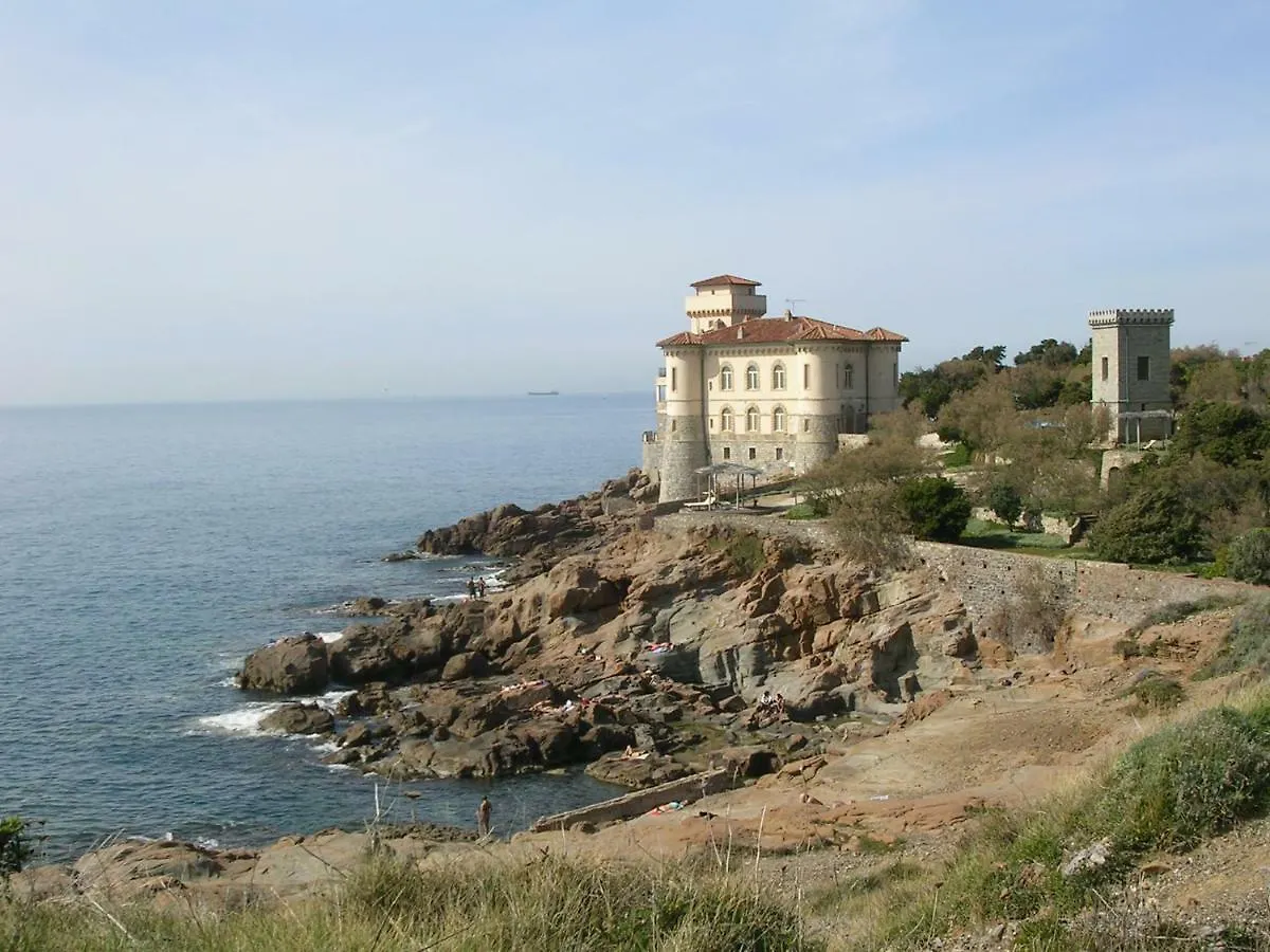 Hotel Houston Livorno - Struttura Esclusivamente Turistica - Not For Business Or Workers 0*,