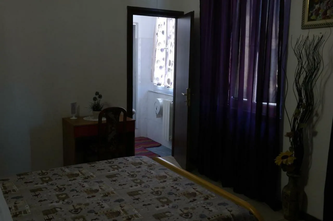 Hotel Houston Livorno - Struttura Esclusivamente Turistica - Not For Business Or Workers